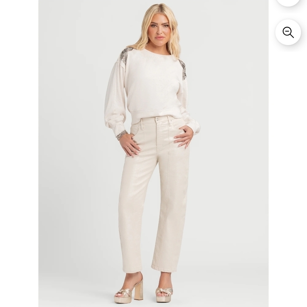 Jessica Simpson Women's Khissa Crewneck Top - Picture 5 of 5